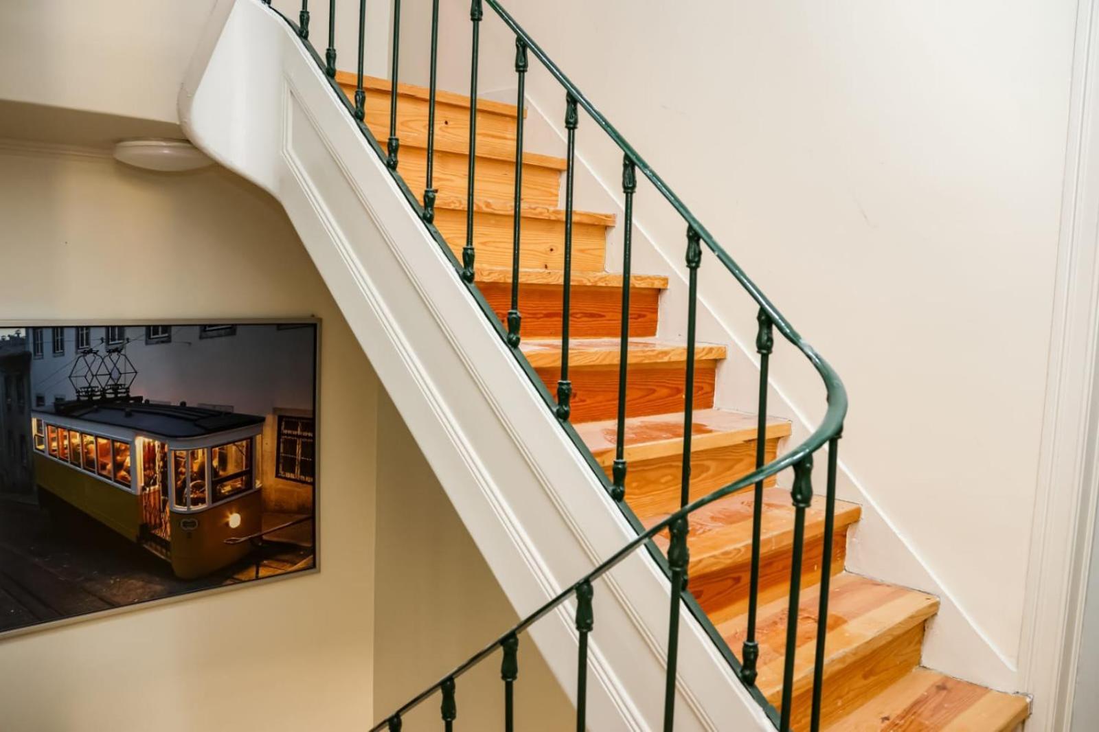 Residencia Queiros - T1